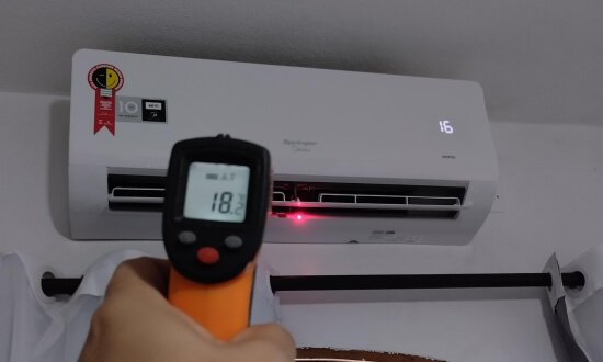 Manutenção de ar-condicionado